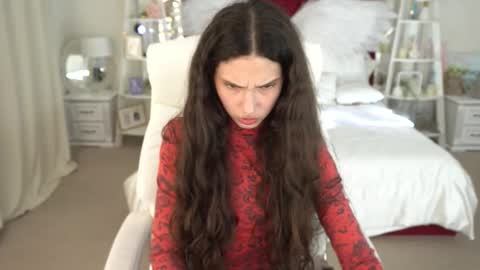 Sasha online show from 09.17.25