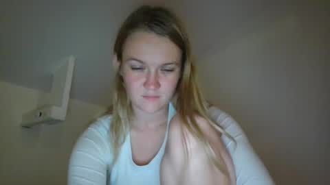 babykay03 online show from 09.23.25