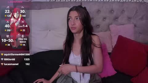 Snapshot of babylissie chatting on 02.07.25 babylissie online show from 02.07.25