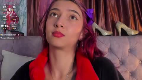 Snapshot of babylissie chatting on 10.14.25 babylissie online show from 10.14.25