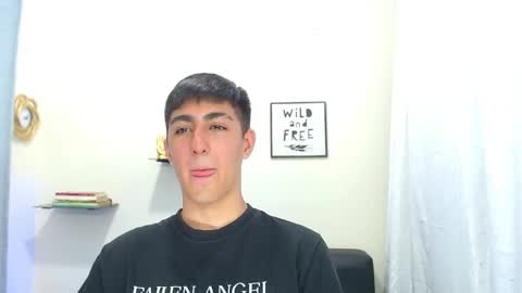 Snapshot of babymaik chatting on 12.21.24 babymaik online show from 12.21.24