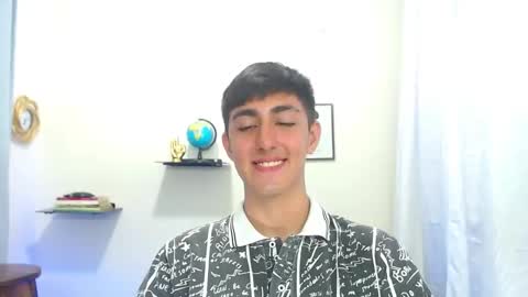 Snapshot of babymaik chatting on 01.24.25 babymaik online show from 01.24.25