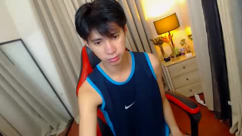 call me james online show from 09.09.25