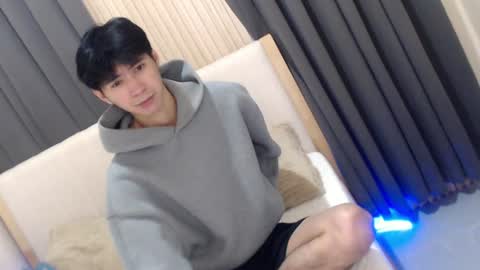 Snapshot of babymasterbater chatting on 07.28.26 call me james online show from 07.28.26