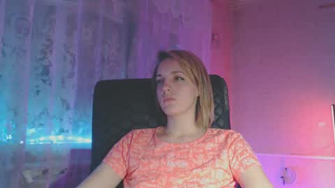 Snapshot of babymuro4ka chatting on 02.11.25 Sonya online show from 02.11.25