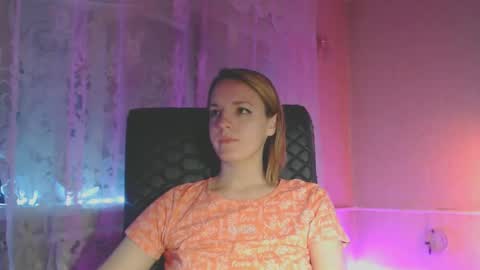 Snapshot of babymuro4ka chatting on 02.14.25 Sonya online show from 02.14.25