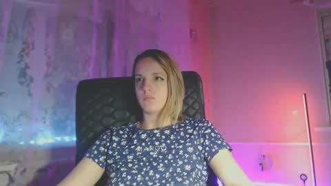 Snapshot of babymuro4ka chatting on 02.23.25 Sonya online show from 02.23.25