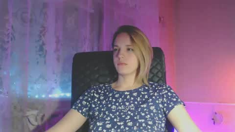 Snapshot of babymuro4ka chatting on 02.23.25 Sonya online show from 02.23.25