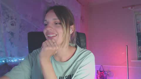 Snapshot of babymuro4ka chatting on 09.13.25 Sonya online show from 09.13.25