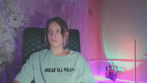 Snapshot of babymuro4ka chatting on 10.09.25 Sonya online show from 10.09.25