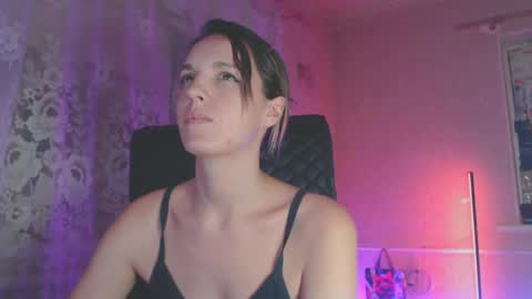 Snapshot of babymuro4ka chatting on 10.31.25 Sonya online show from 10.31.25