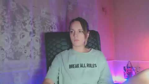 Snapshot of babymuro4ka chatting on 11.07.25 Sonya online show from 11.07.25