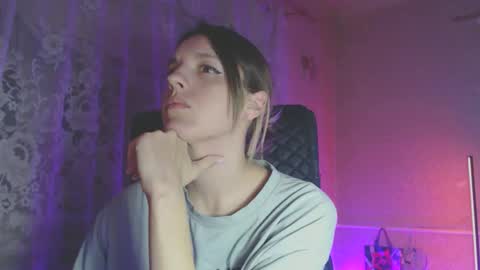 Snapshot of babymuro4ka chatting on 11.29.25 Sonya online show from 11.29.25