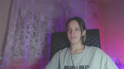 Snapshot of babymuro4ka chatting on 12.05.25 Sonya online show from 12.05.25