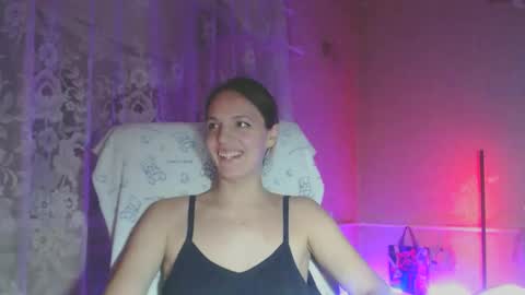 Snapshot of babymuro4ka chatting on 12.13.25 Sonya online show from 12.13.25