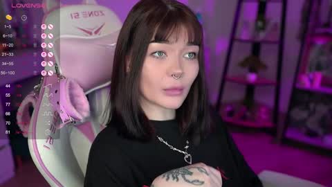 Nika online show from 02.22.25