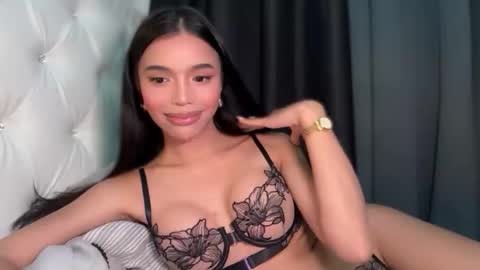 Snapshot of babysabrinaxx chatting on 10.25.25 babysabrinaxx online show from 10.25.25