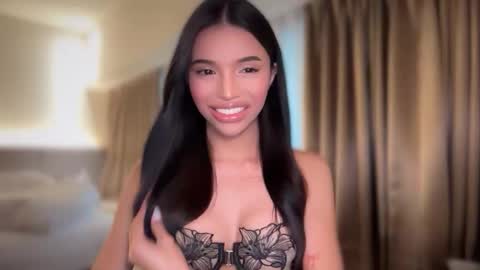 Snapshot of babysabrinaxx chatting on 12.14.25 babysabrinaxx online show from 12.14.25