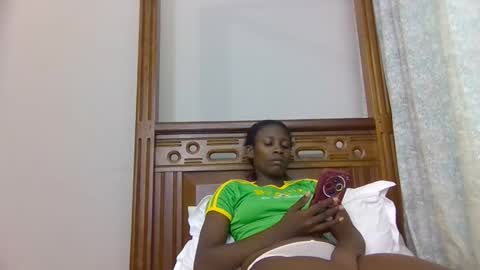 Snapshot of babytylerr chatting on 11.05.25 babytylerr online show from 11.05.25