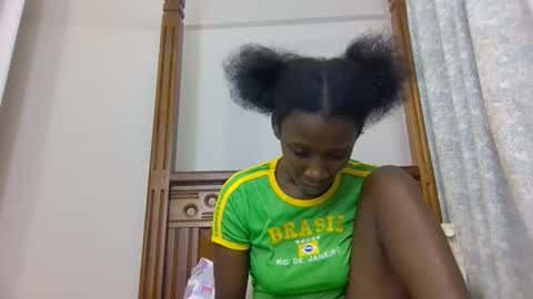 Snapshot of babytylerr chatting on 11.09.25 babytylerr online show from 11.09.25