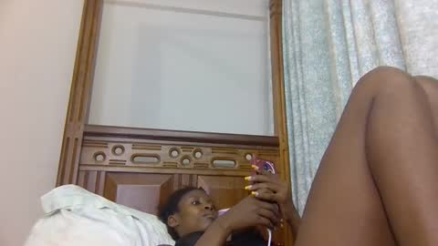 Snapshot of babytylerr chatting on 11.14.25 babytylerr online show from 11.14.25