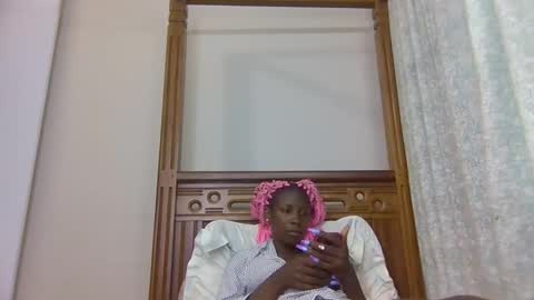 Snapshot of babytylerr chatting on 11.26.25 babytylerr online show from 11.26.25