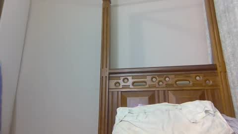 Snapshot of babytylerr chatting on 11.28.25 babytylerr online show from 11.28.25