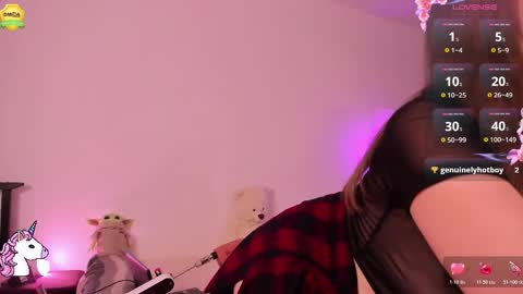 Snapshot of babyuniporn chatting on 11.05.25 Eva online show from 11.05.25