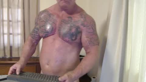 Snapshot of bad_boy_jamie chatting on 02.03.25 bad_boy_jamie online show from 02.03.25
