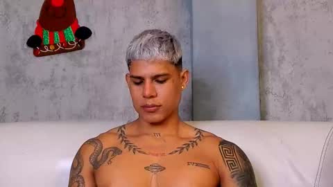 Snapshot of bad_boytoh chatting on 12.22.25 bad_boytoh online show from 12.22.25