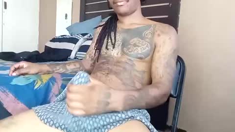 Snapshot of bad_dawgg chatting on 01.29.25 rastafaria online show from 01.29.25