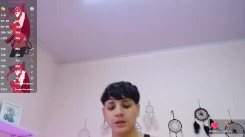 Snapshot of bad_giirl__ chatting on 12.17.24 Anna online show from 12.17.24