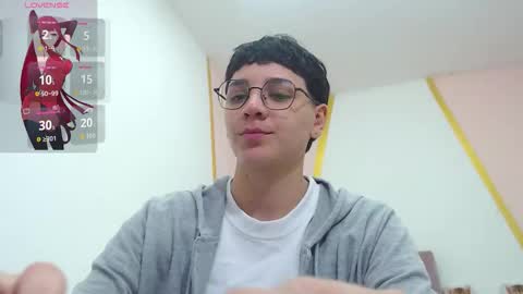 Snapshot of bad_giirl__ chatting on 11.28.25 Anna online show from 11.28.25