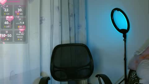 Snapshot of bad_gyaal chatting on 10.20.25 Sophie online show from 10.20.25