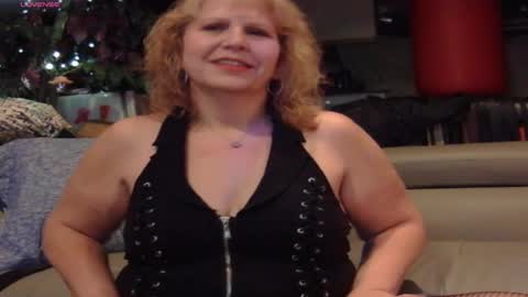 Badgirlpr online show from 03.12.25