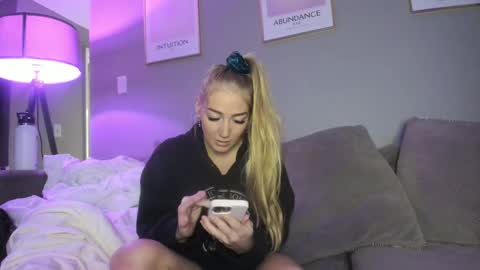 Jade online show from 10.29.25