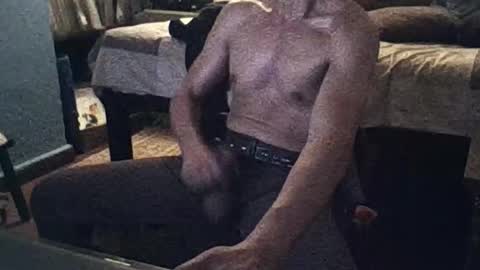 Snapshot of badhombremx chatting on 10.14.25 Mexican livin Off the Wall online show from 10.14.25