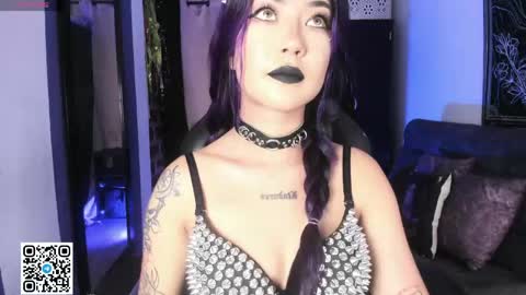 Snapshot of badkatyuska chatting on 05.22.26 Please help me to reach 100 thumbs up online show from 05.22.26