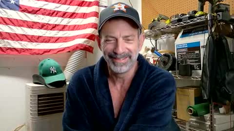 Snapshot of badnightwolf chatting on 01.14.26 Silver online show from 01.14.26