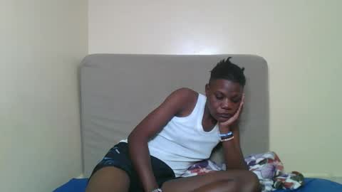 Snapshot of bads_hornies chatting on 02.25.26 bads_hornies online show from 02.25.26