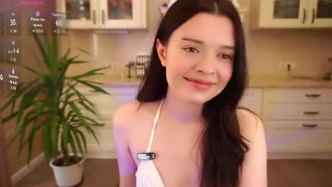 Snapshot of bae_miamor chatting on 06.29.26 Hello my name is Ariella online show from 06.29.26