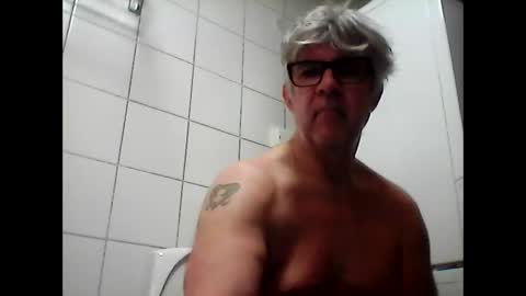 baggelina75 online show from 02.22.25