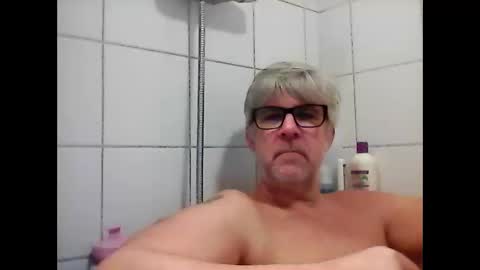 baggelina75 online show from 02.26.25