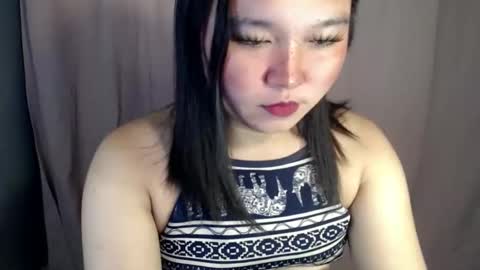 Snapshot of bahoglaway69 chatting on 10.28.25 april online show from 10.28.25