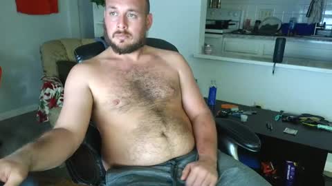 Snapshot of baldafterdark chatting on 10.07.25 Anthony online show from 10.07.25