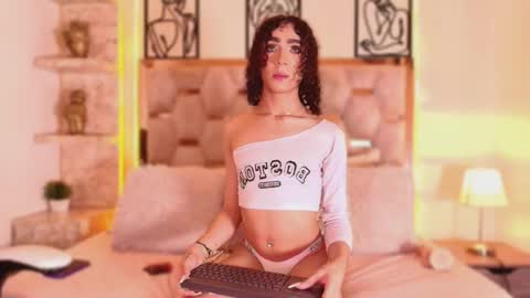 Snapshot of ballesteros_ chatting on 01.08.26 ballesteros_ online show from 01.08.26