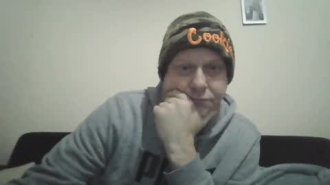 Snapshot of ballzrockwell chatting on 02.18.25 ballzrockwell online show from 02.18.25