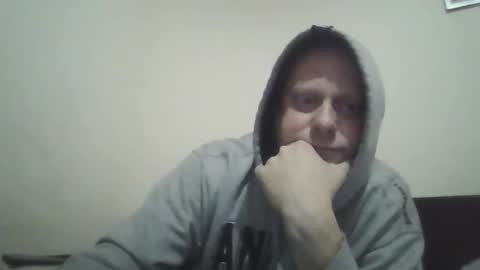 Snapshot of ballzrockwell chatting on 03.04.25 ballzrockwell online show from 03.04.25