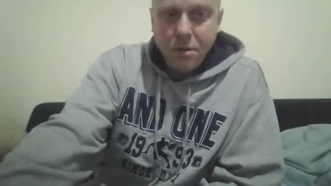 Snapshot of ballzrockwell chatting on 09.19.25 ballzrockwell online show from 09.19.25