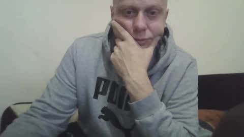 Snapshot of ballzrockwell chatting on 09.23.25 ballzrockwell online show from 09.23.25